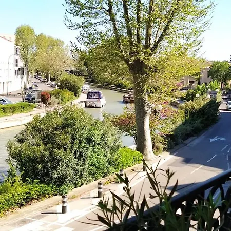 Avec Balcon, Bord Du Canal, Wifi. Appartement