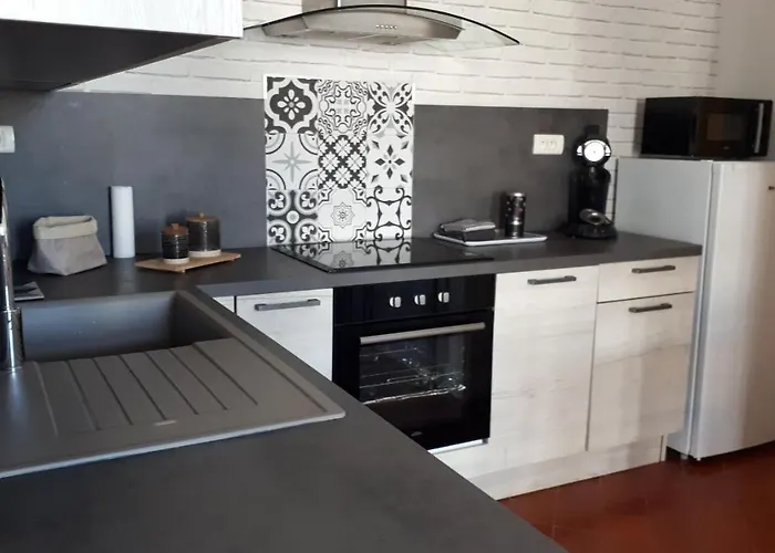 Avec Balcon, Bord Du Canal, Wifi. Apartamento